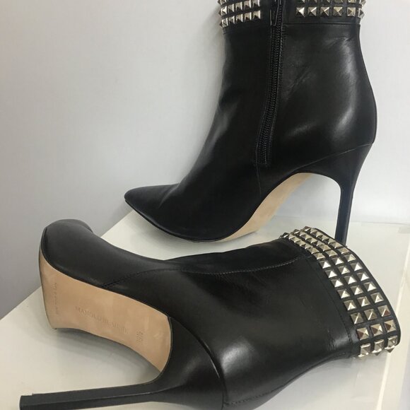 Manolo Blahnik Ankle Boot High Heel Pointed Toe Black Leather Silver Rock Studs - Picture 3 of 12